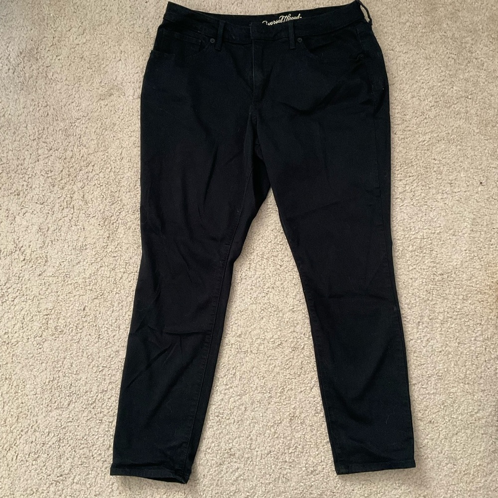 Universal Thread Mid Rise Curvy Skinny Jeans, Size 16